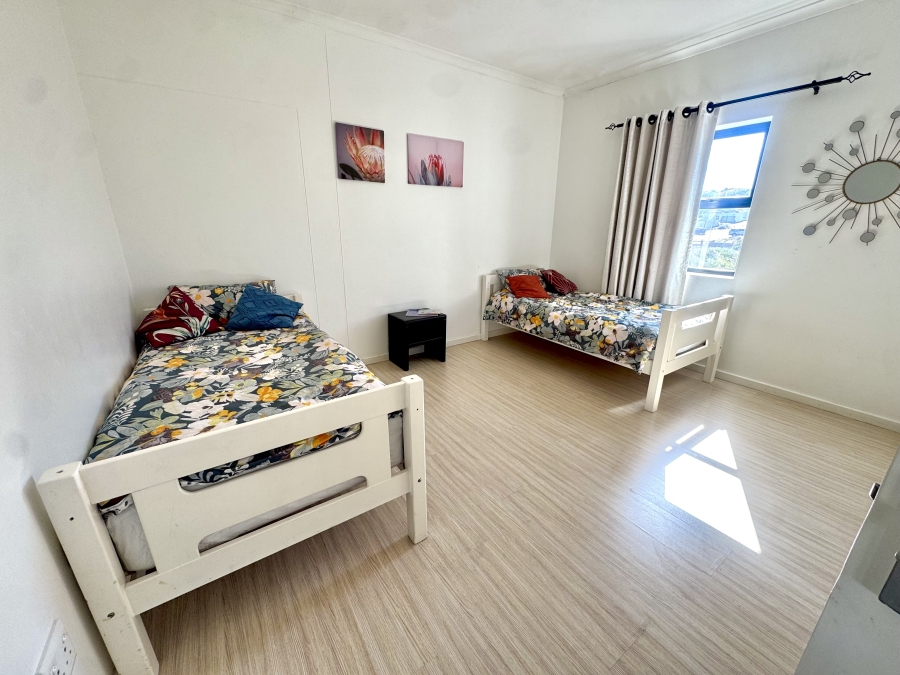 To Let 2 Bedroom Property for Rent in Big Bay Western Cape